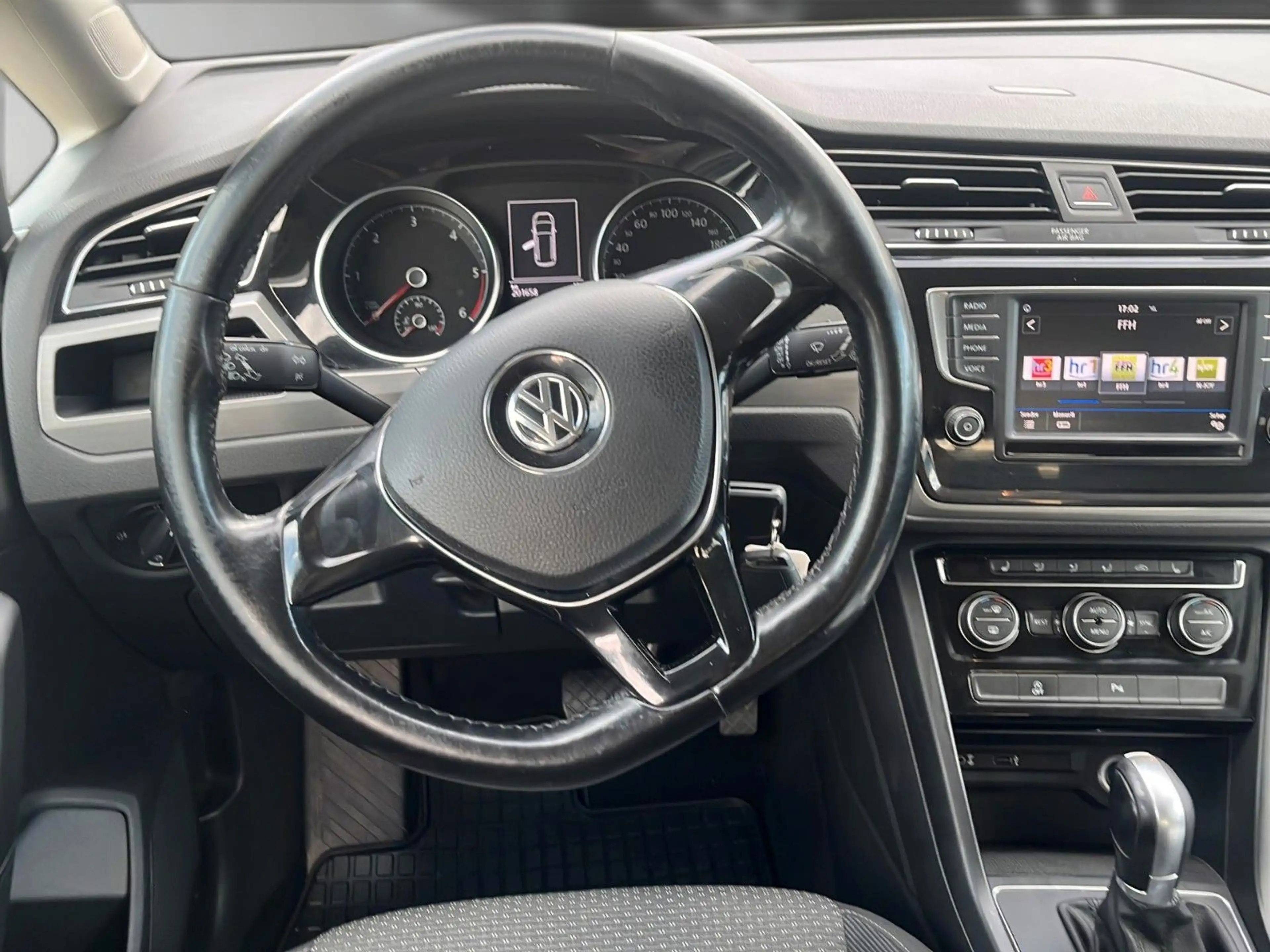Volkswagen Touran Comfortline Wagen Nr 067 — photo 11