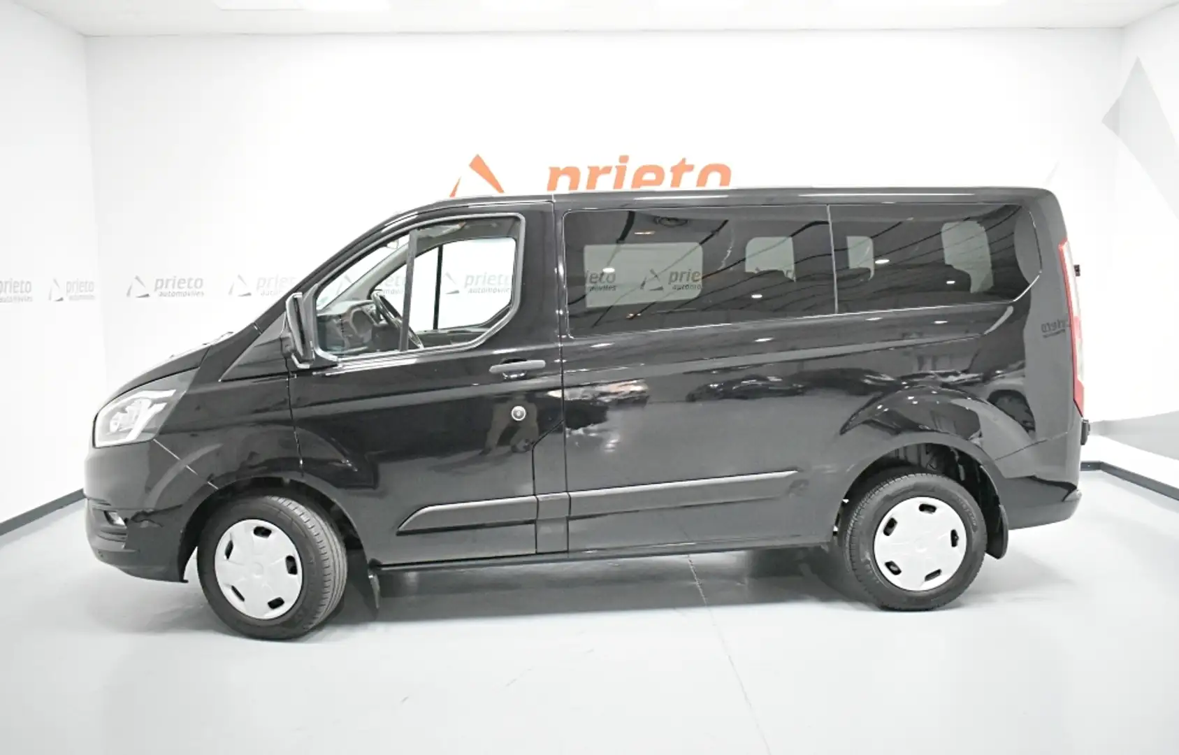 Ford Transit Custom FT 320 L1 Kombi 2.0 Ecoblue Trend 136 Negro - 2