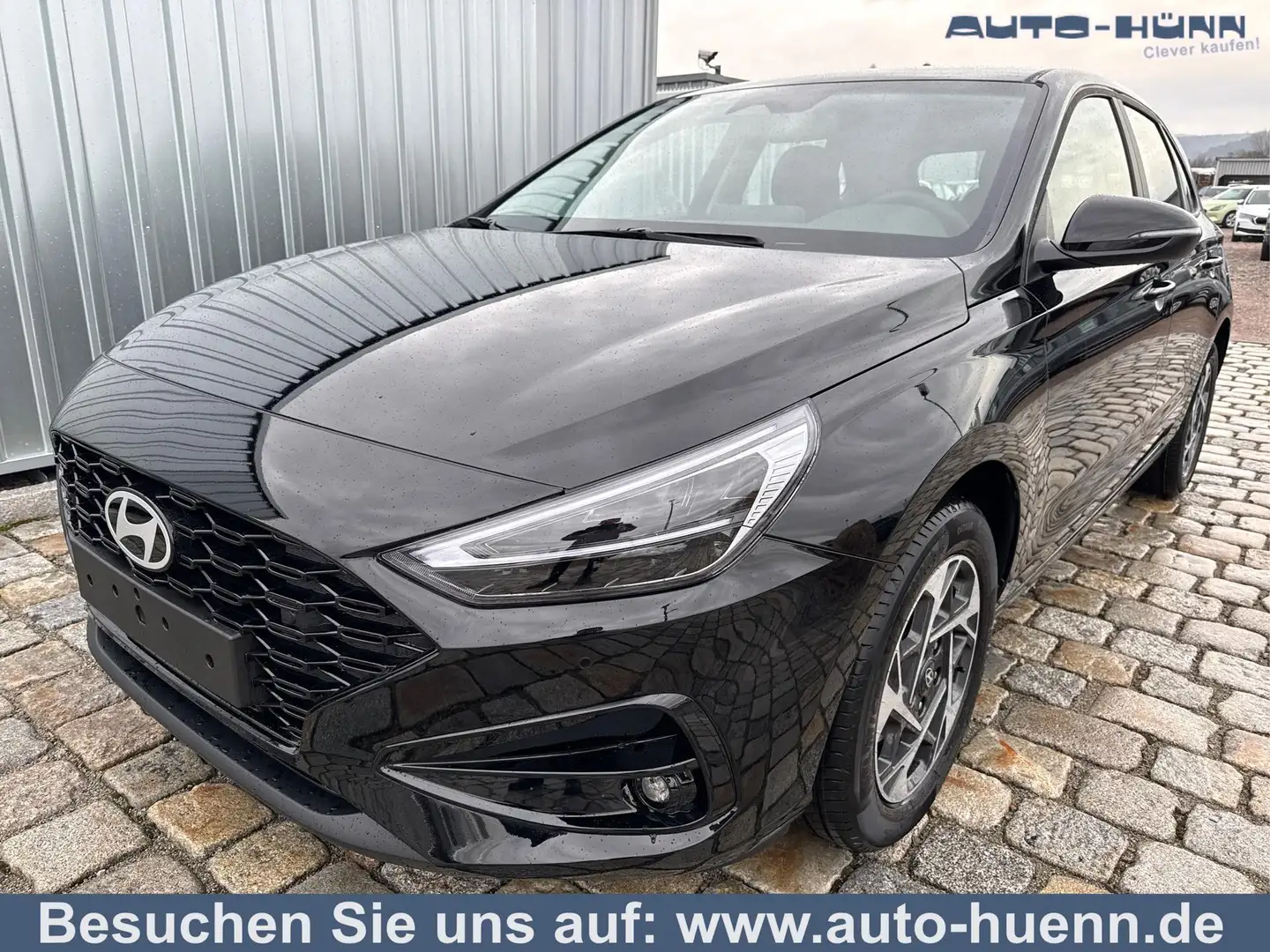 Hyundai i30 GO! 1.5 DPI 97 PS 6-Gang-Schaltgetriebe-Winterp... Schwarz - 1