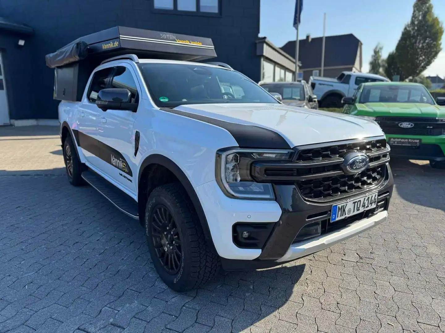 Ford Ranger Wildtrak e-4WD DoKa Camper Wit - 2