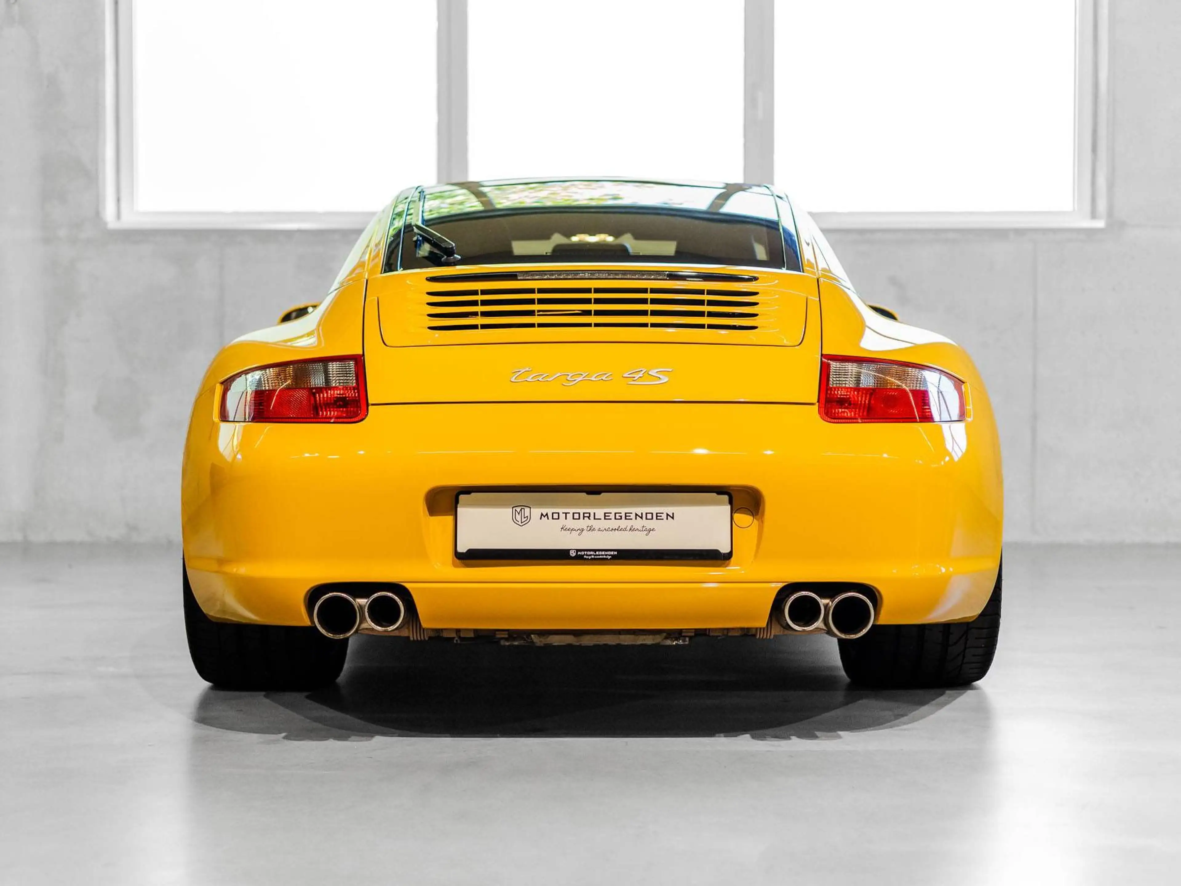Porsche 997 Targa 4S - Speedgelb - 23.300 km - 2. Hd. — photo 4