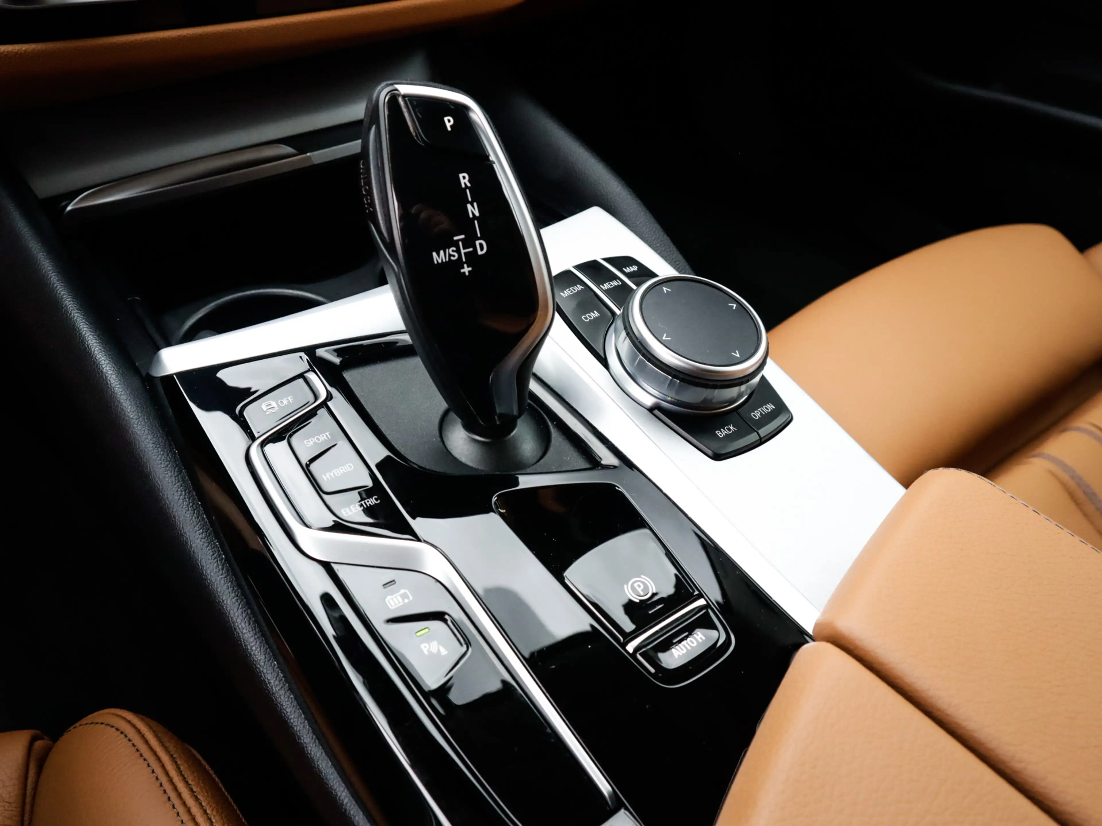 BMW 545 5-serie 545e xDrive Business Edition Plus 1e-Eig. — photo 11