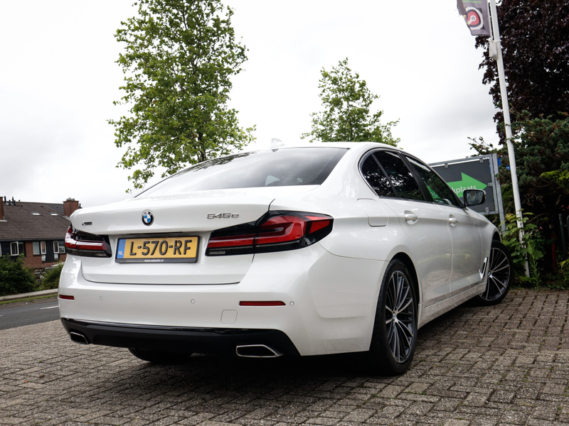 BMW 545 5-serie 545e xDrive Business Edition Plus 1e-Eig. — photo 2