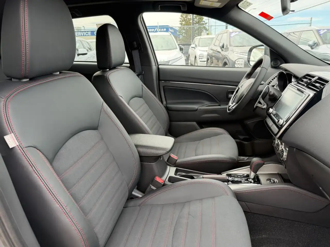 Mitsubishi RVR снимка Mitsubishi RVR
