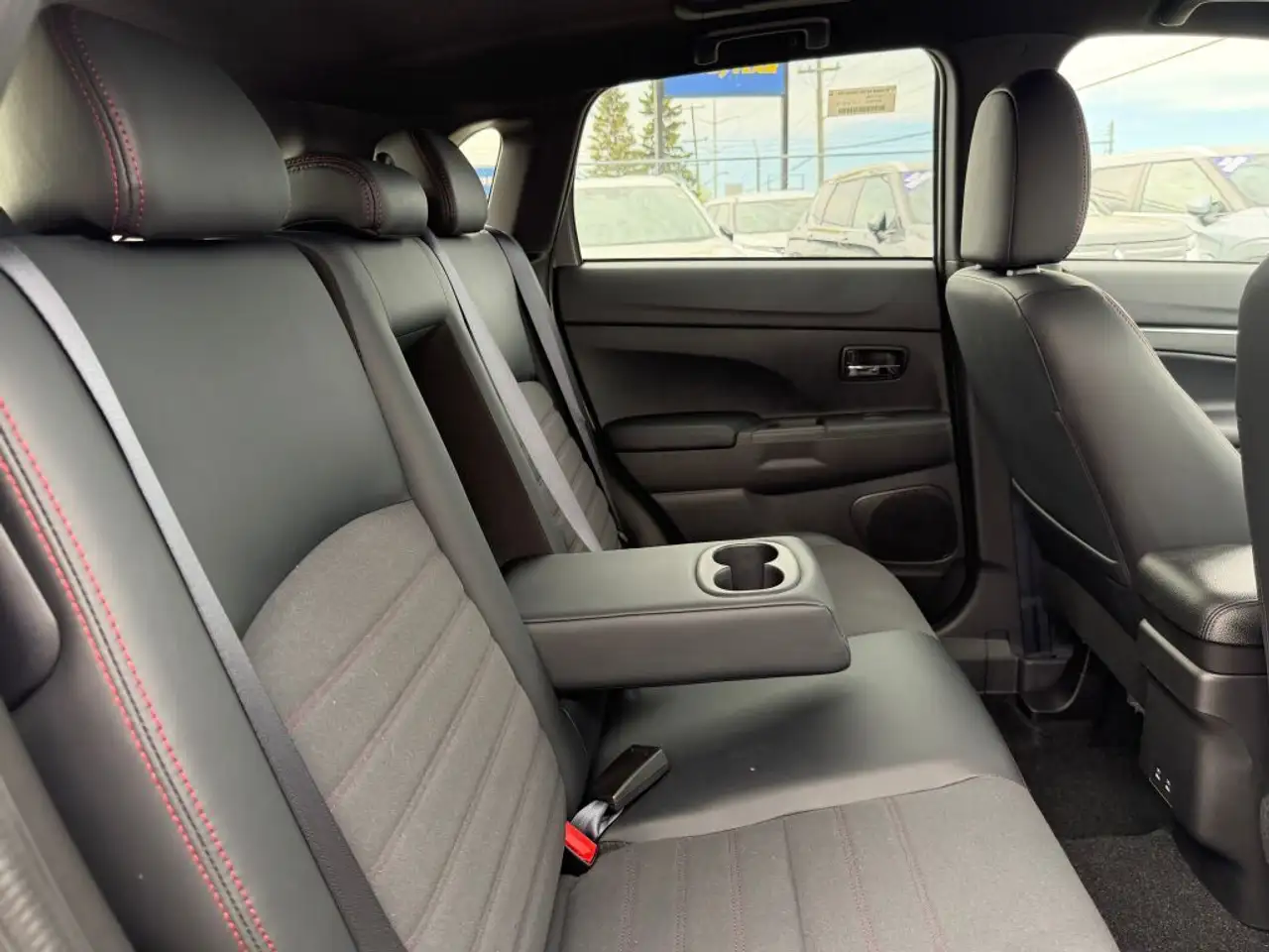 Mitsubishi RVR снимка Mitsubishi RVR