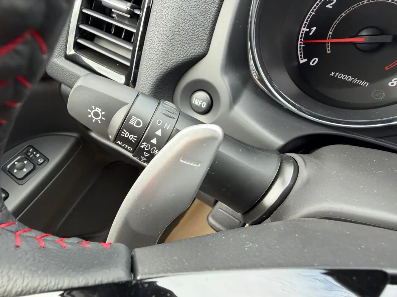 Mitsubishi RVR снимка Mitsubishi RVR