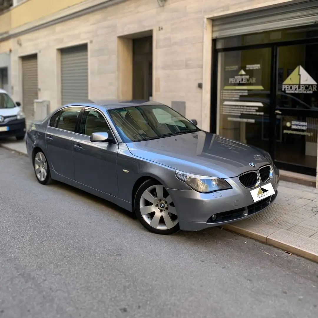 BMW 530 530d cat Attiva Grau - 1