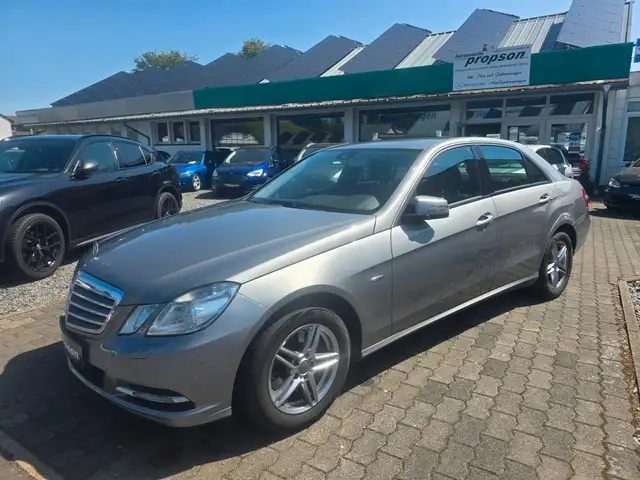 Mercedes-Benz E 300 CDI BlueEfficiency NAVI AHK XENON