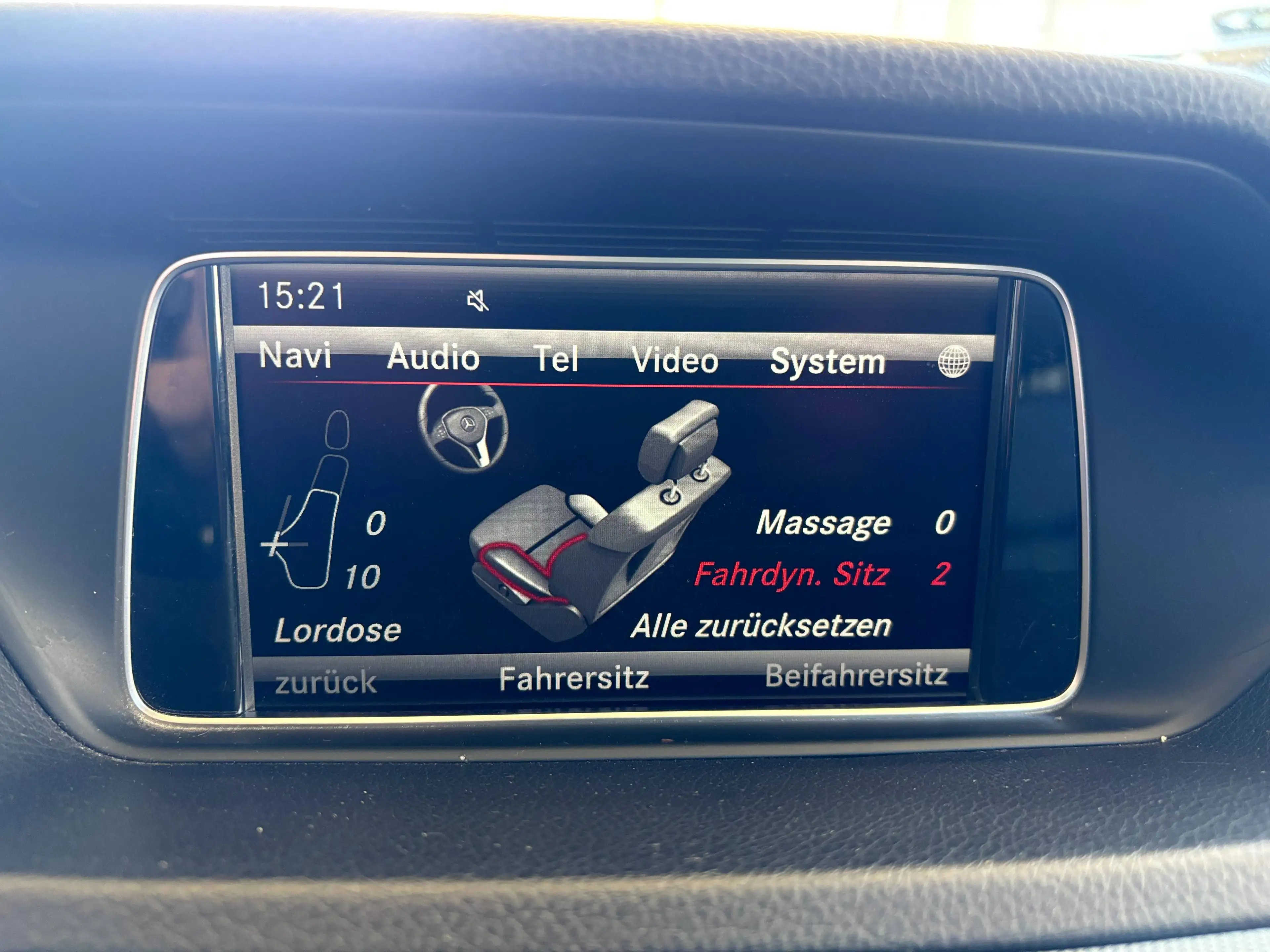 Mercedes-Benz E 350 E 350 T BlueTEC 7G-TRONIC Avantgarde *SPORTPAKET*MASSAGE*AHK*PARKASSIST*KAMERA* — photo 15
