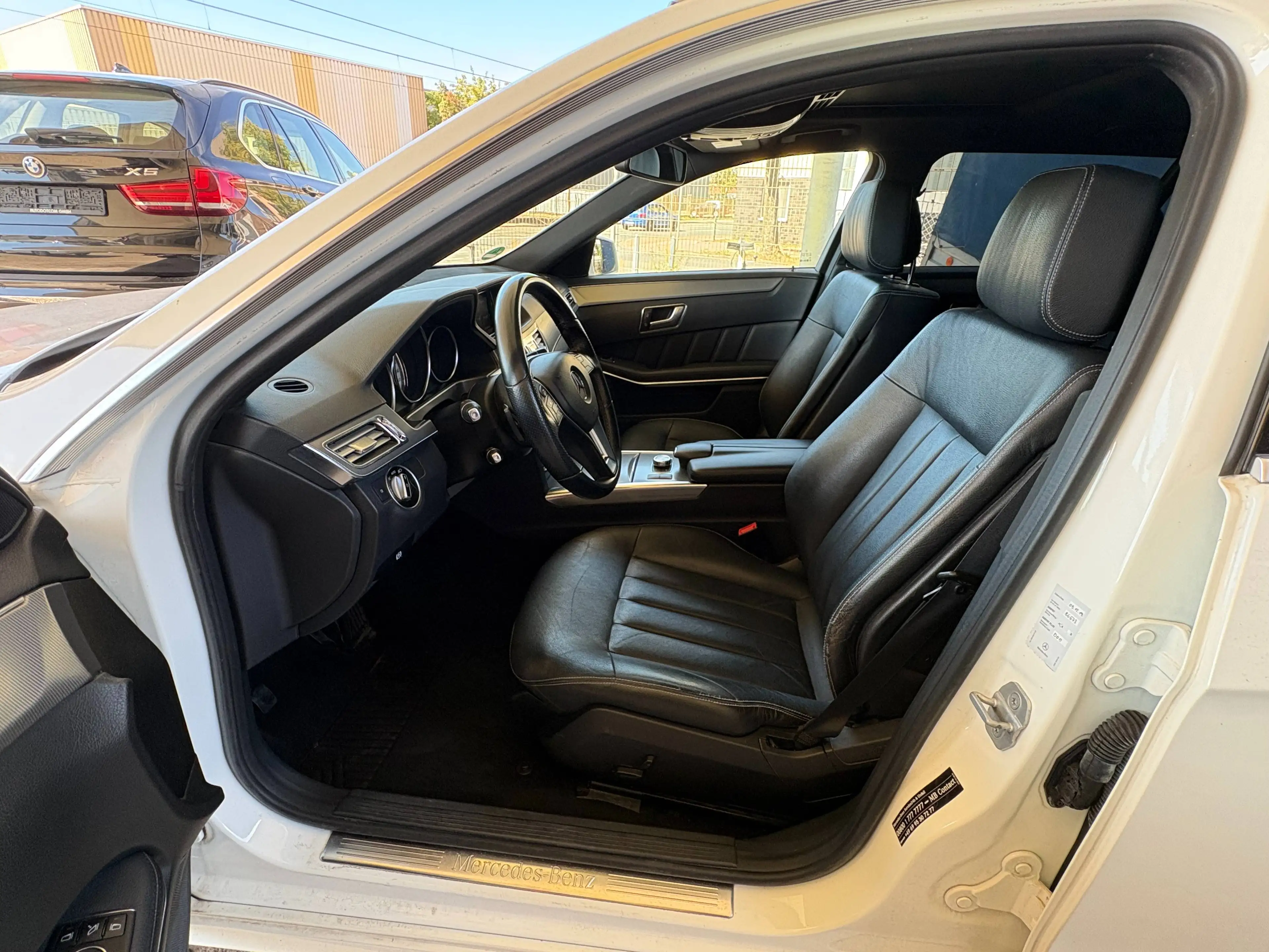 Mercedes-Benz E 350 E 350 T BlueTEC 7G-TRONIC Avantgarde *SPORTPAKET*MASSAGE*AHK*PARKASSIST*KAMERA* — photo 9