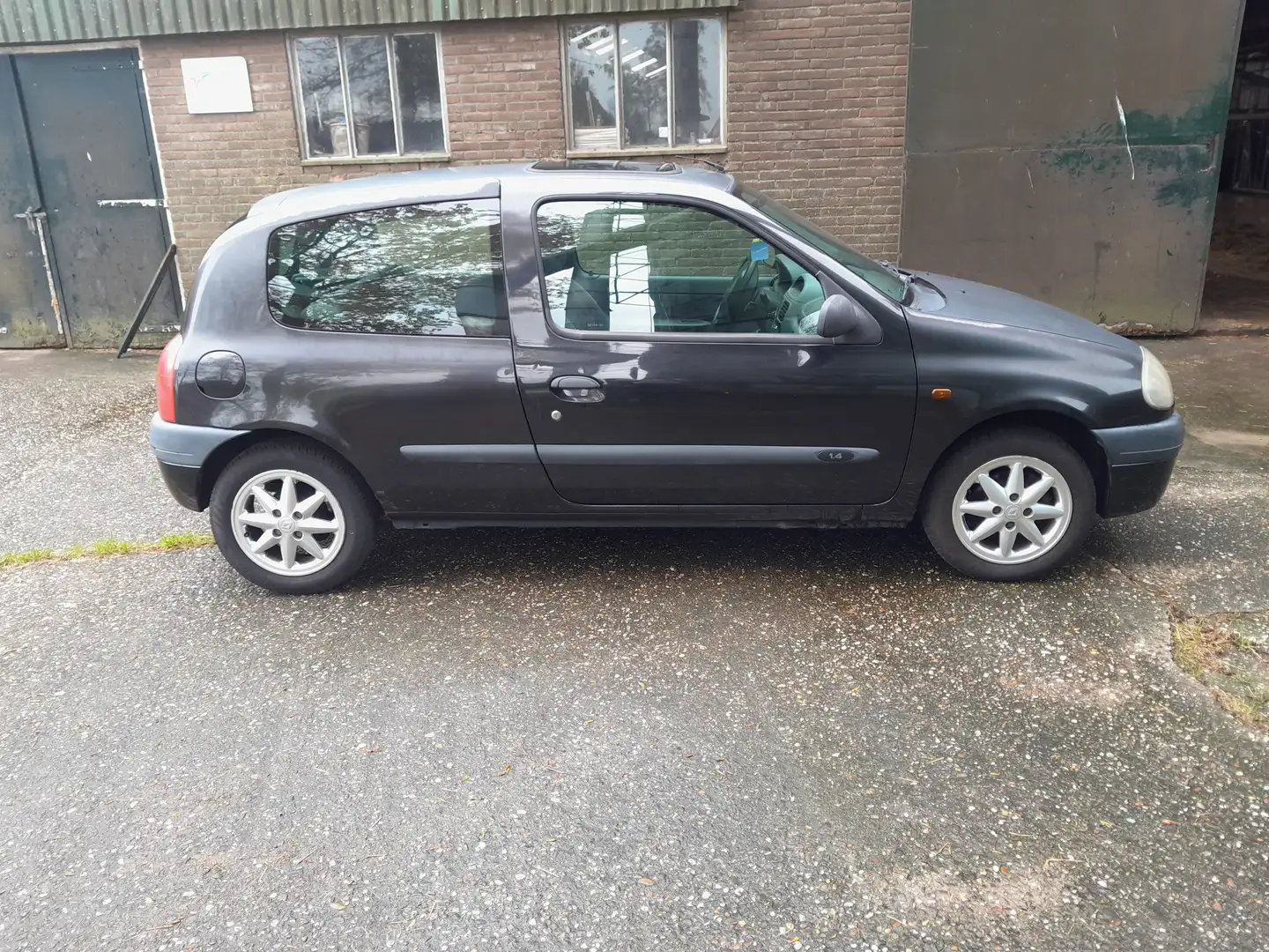 Renault Clio Clio 1.4 RT Noir - 1