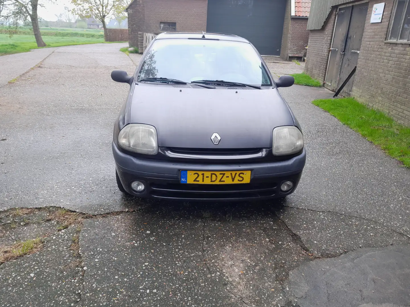 Renault Clio Clio 1.4 RT Noir - 2