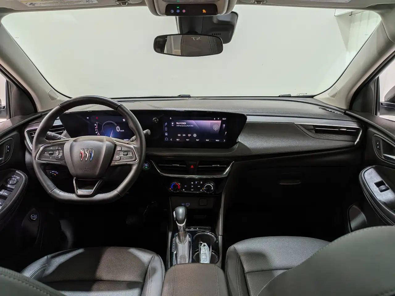 Buick Encore снимка Buick Encore