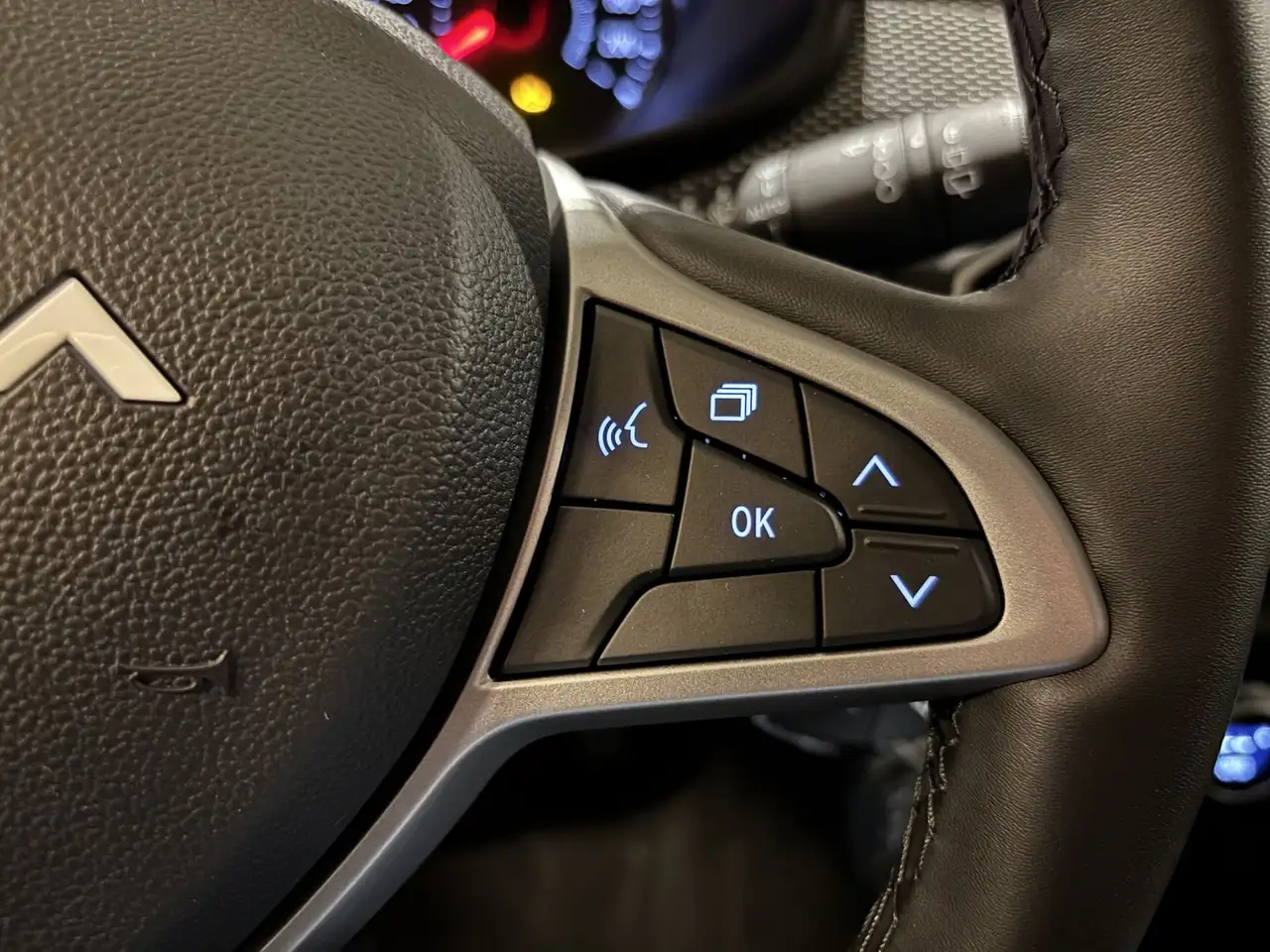 Dacia Jogger 1.0 TCe GPL 100CV 7 posti Expression - DISPONIBILE IN PRONTA CONSEGNAN 1 GRIGIO PASTELLO,1 NERO- GLI UNICI A VERONA A FAR 9