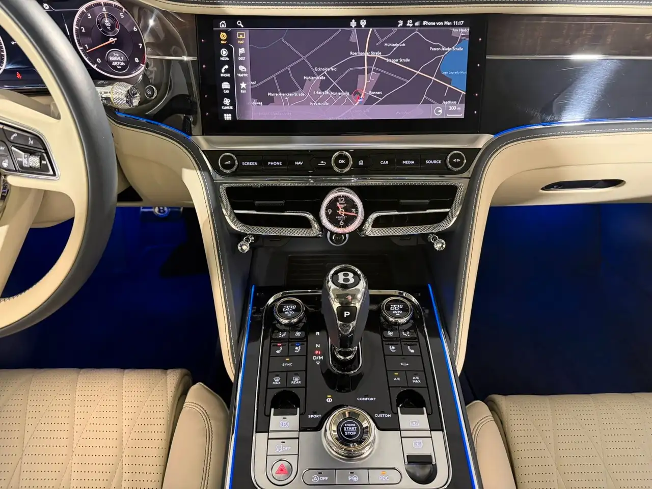 Bentley Flying Spur 2022 — фото 19