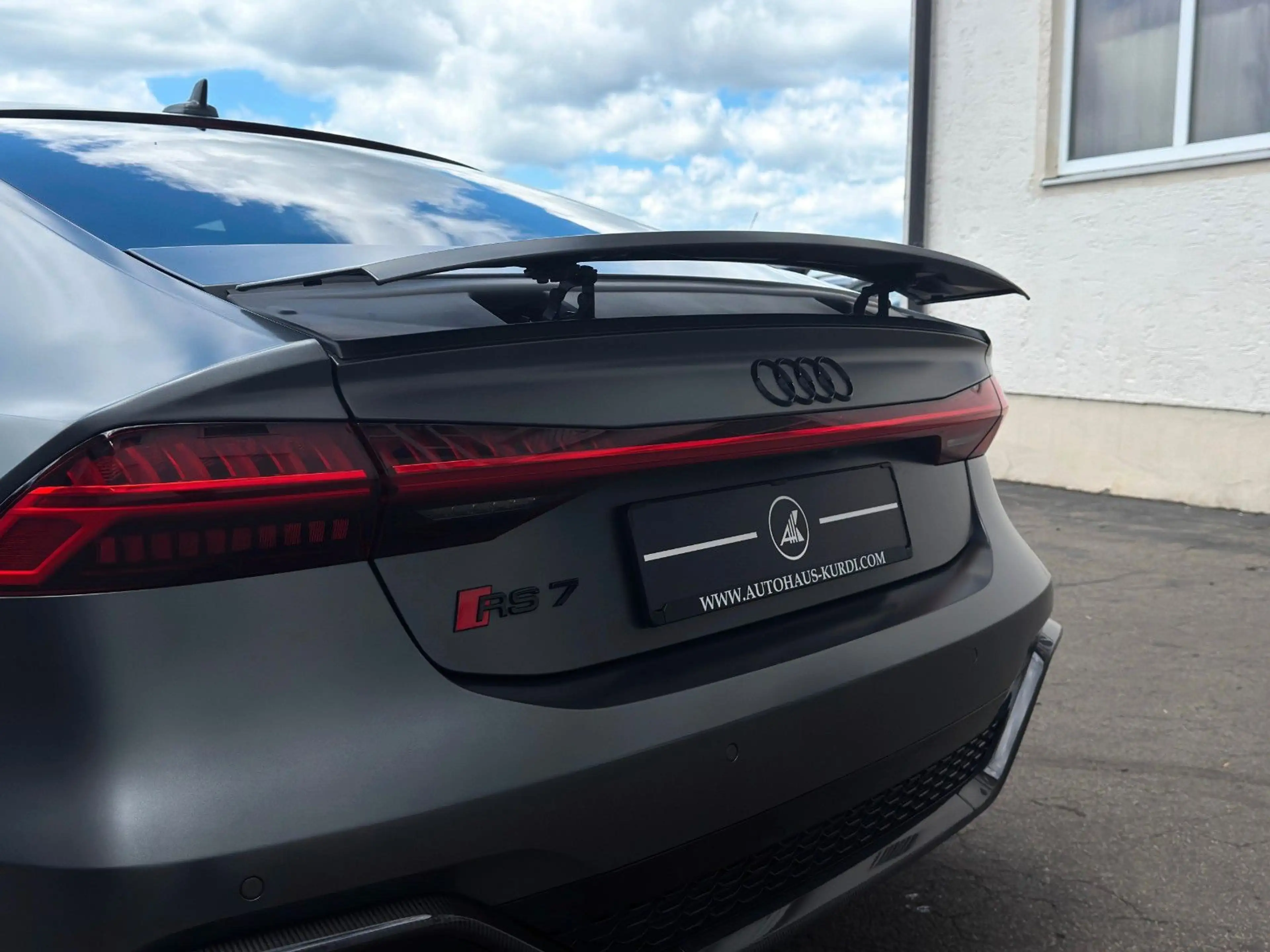 Audi RS7 B&O-ADVANCED SOFT CARBON 305kmh KERAMIK PANO — photo 7