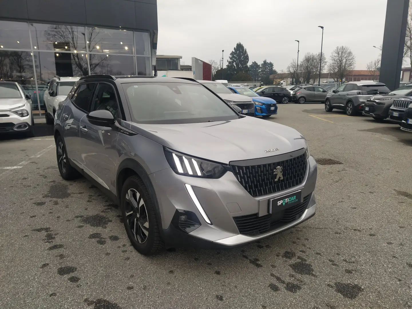 Peugeot 2008 1.2 PureTech 130cv GT LINE USATO GARANTITO Argento - 1