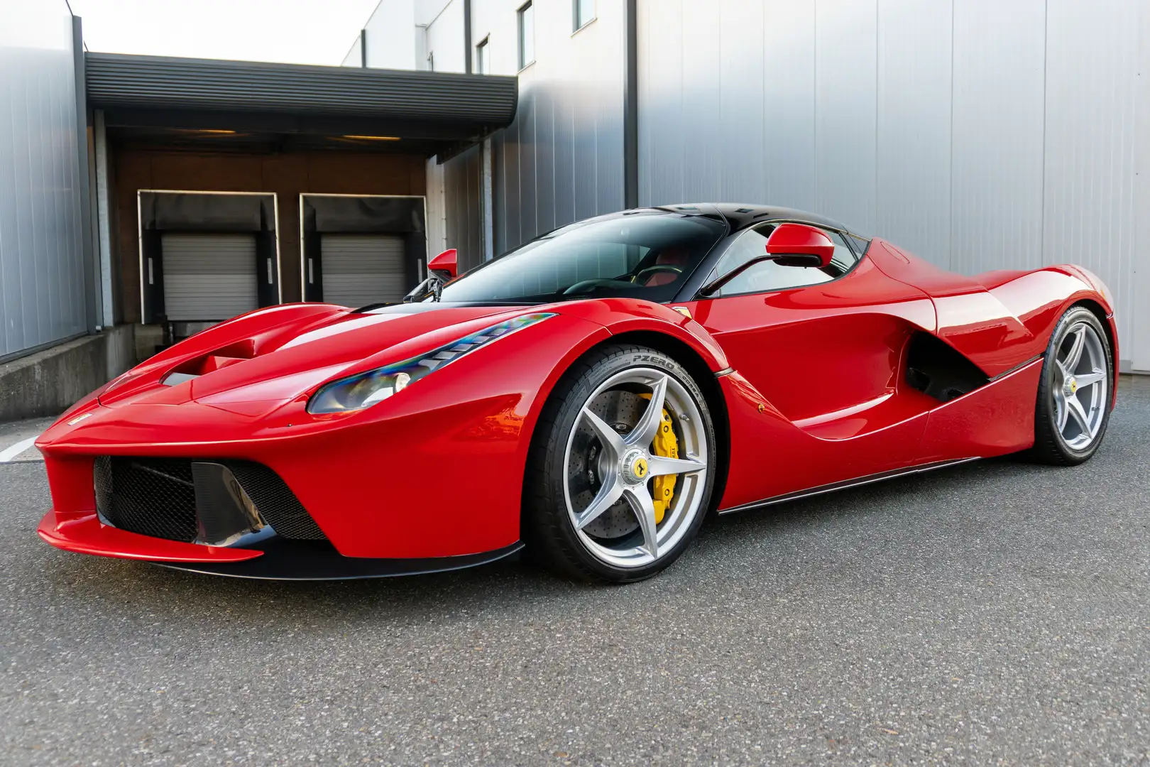 Ferrari LaFerrari - Rosso Corsa - 1 of 499 - Warranty 2026 Rot - 1