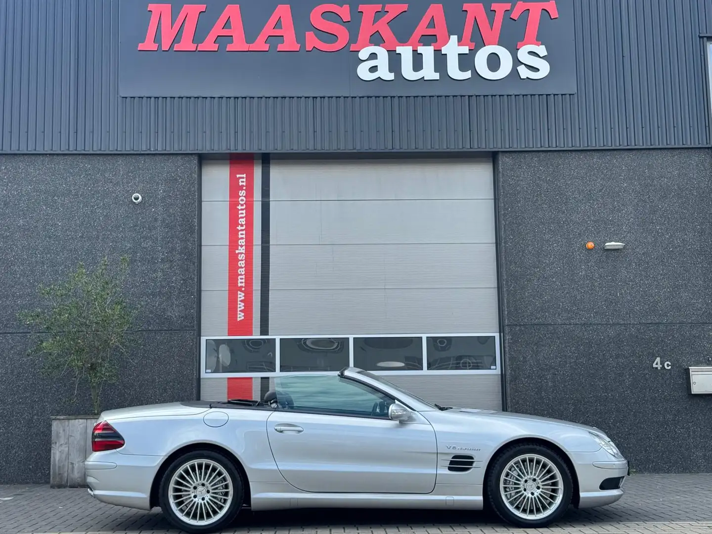 Mercedes-Benz SL 55 AMG 2002 / Youngtimer / 500pk / Service history / €371 Grijs - 1