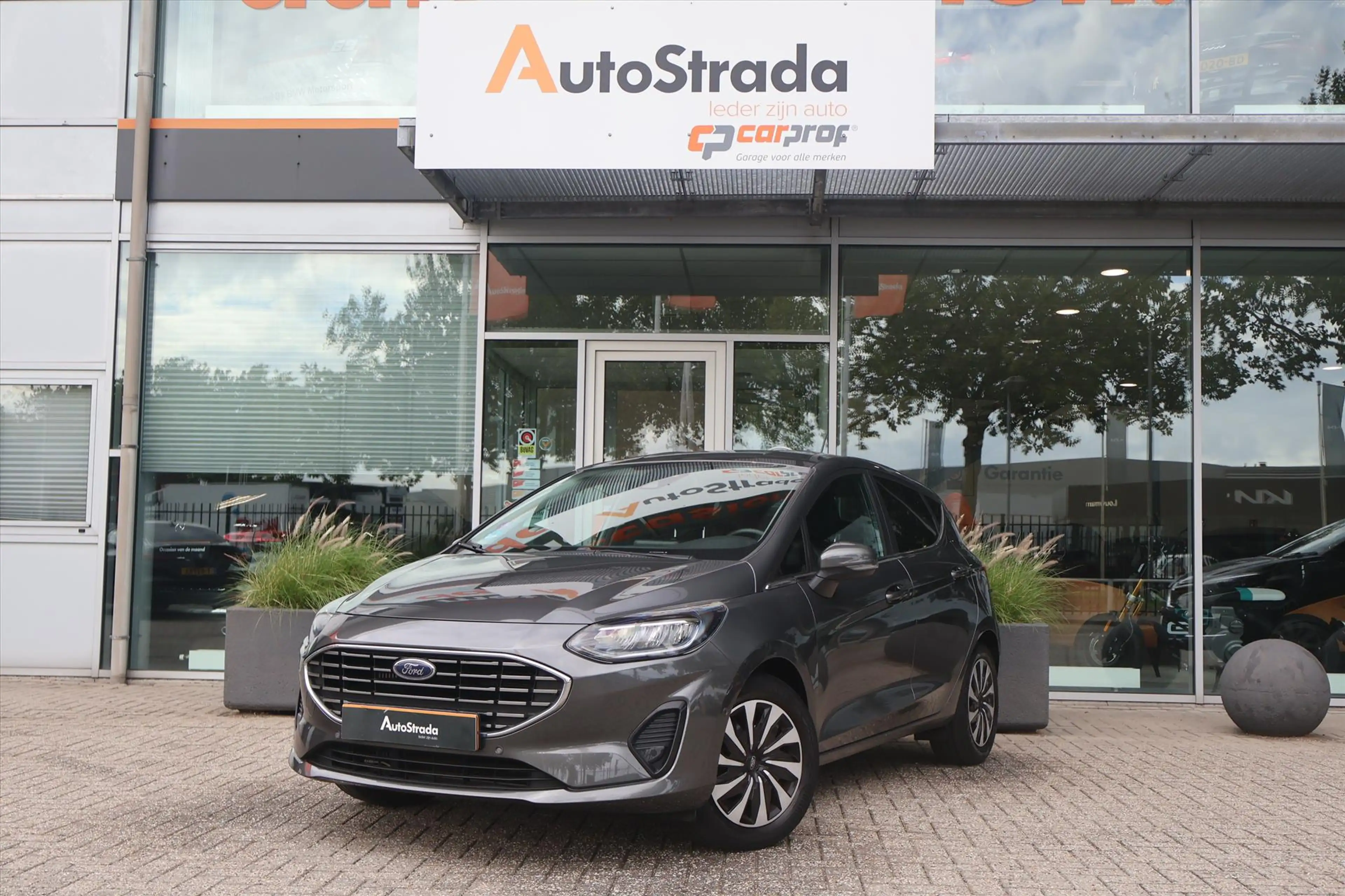 Ford Fiesta 1.0 EcoBoost Titanium 125pk MHEV I Camera I Trekha — photo 3