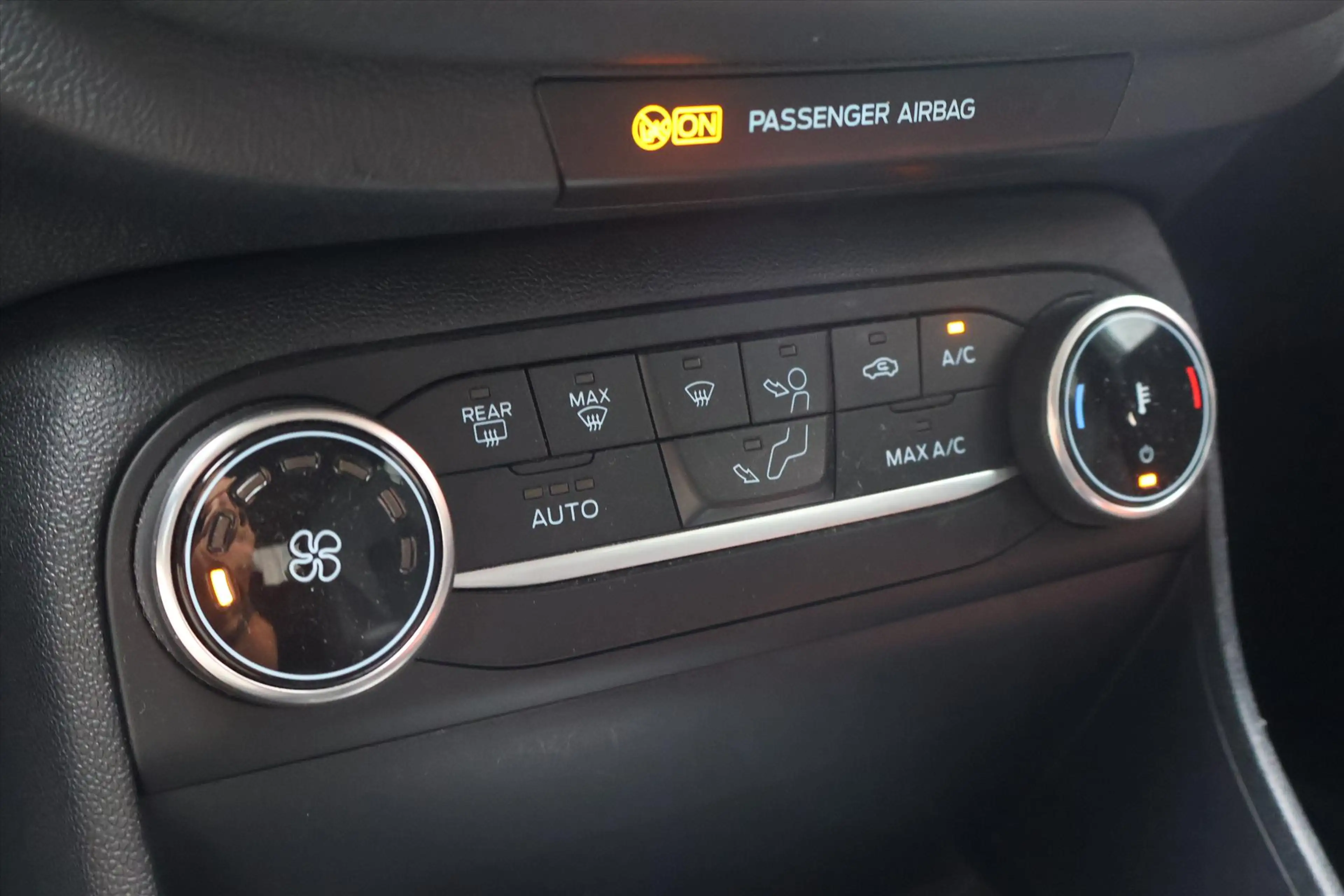 Ford Fiesta 1.0 EcoBoost Titanium 125pk MHEV I Camera I Trekha — photo 17