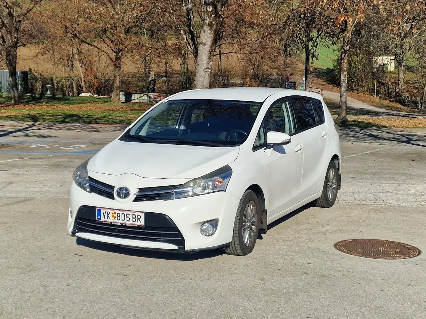 Toyota Verso Verso 1,6 D-4D Active Active Weiß - 1