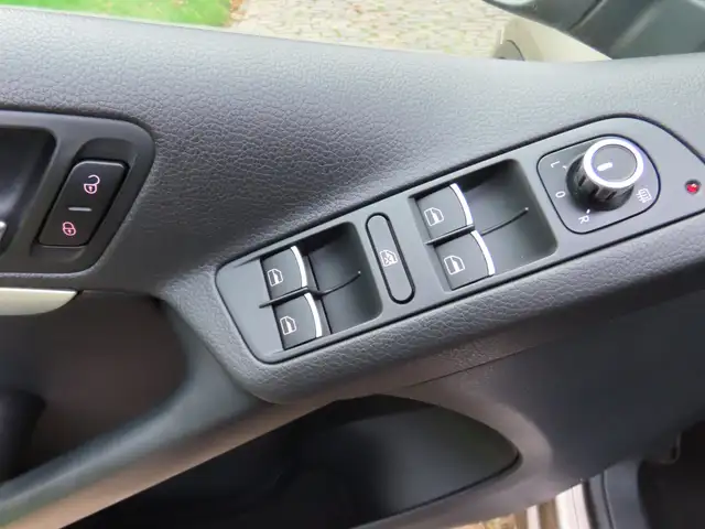 Volkswagen Tiguan view 27