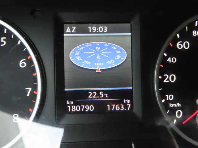 Volkswagen Tiguan view 23