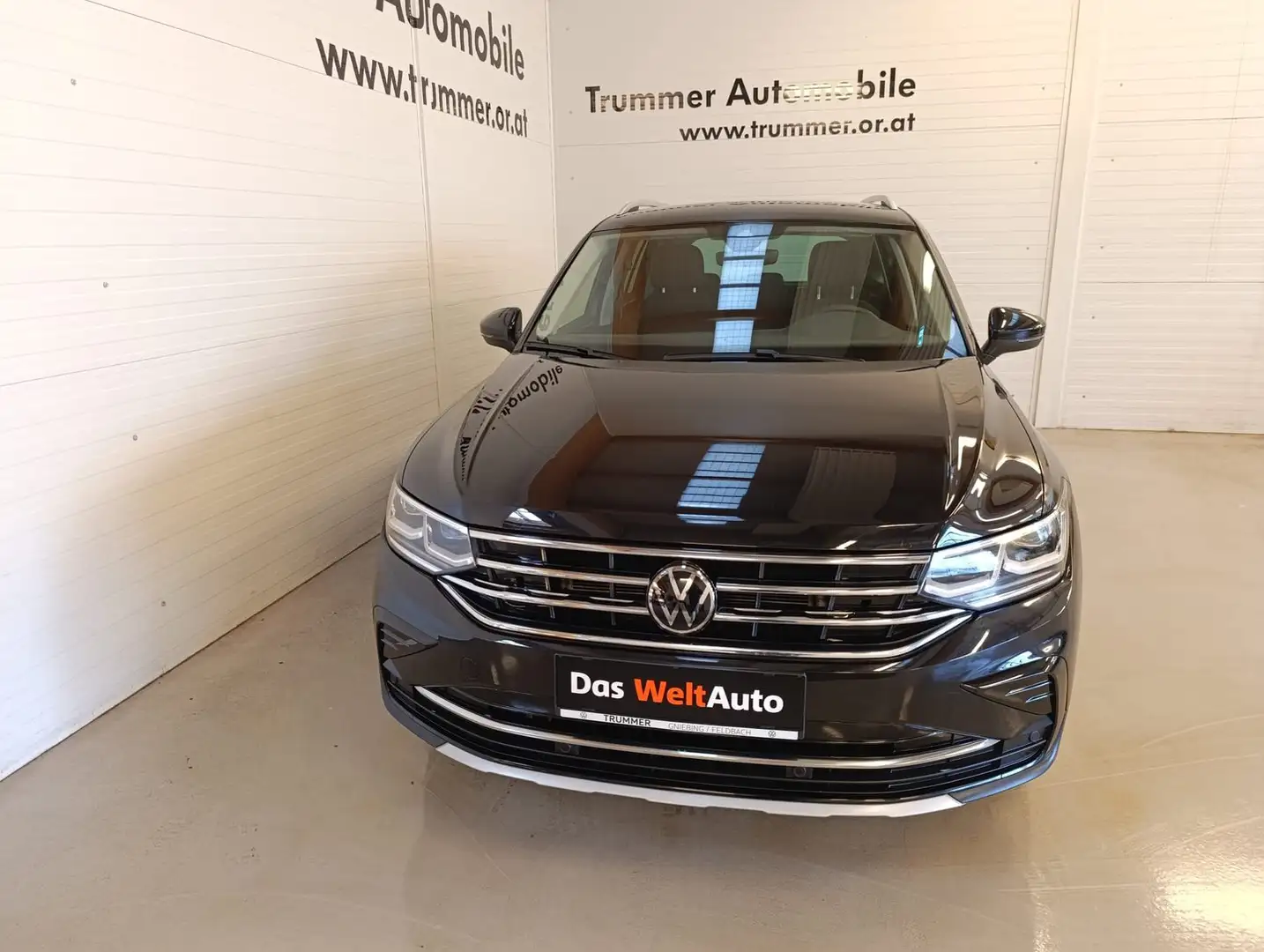 Volkswagen Tiguan Elegance TSI DSG Schwarz - 2