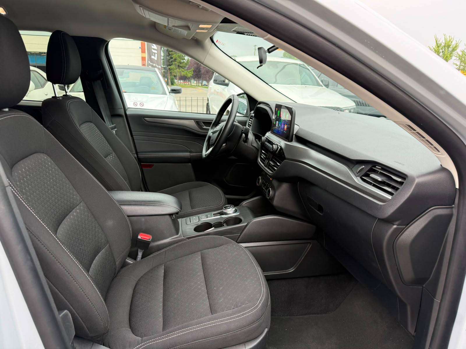 2025 Ford Escape — view 8