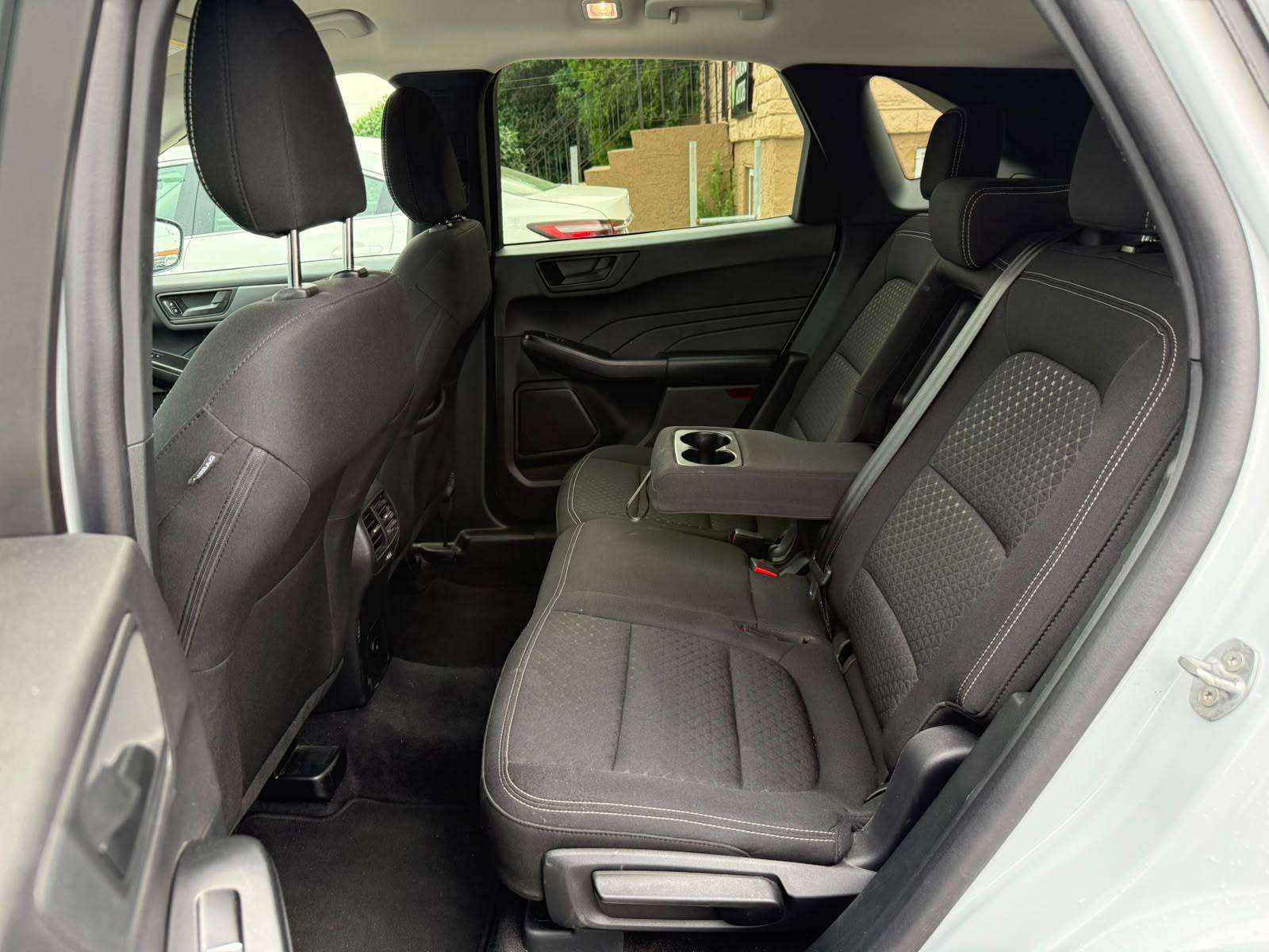 2025 Ford Escape — view 11