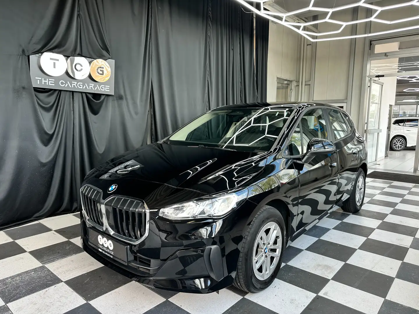 BMW 218 218 d Schwarz - 1