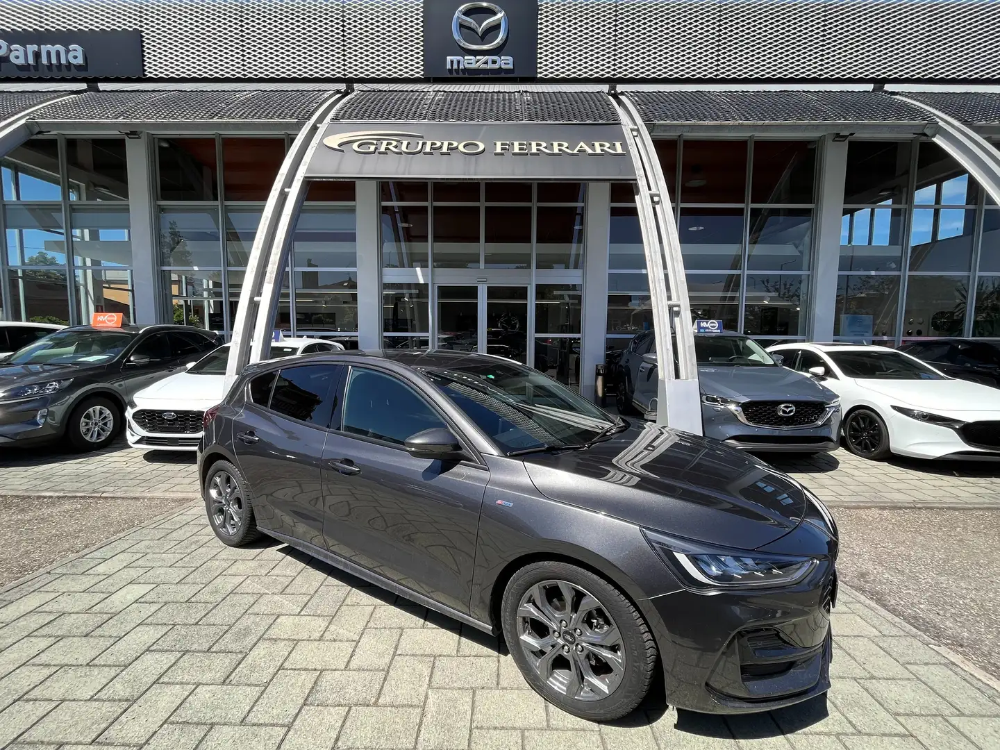 Ford Focus Focus V 2022 1.5 ecoblue ST-Line 115cv auto Grigio - 1