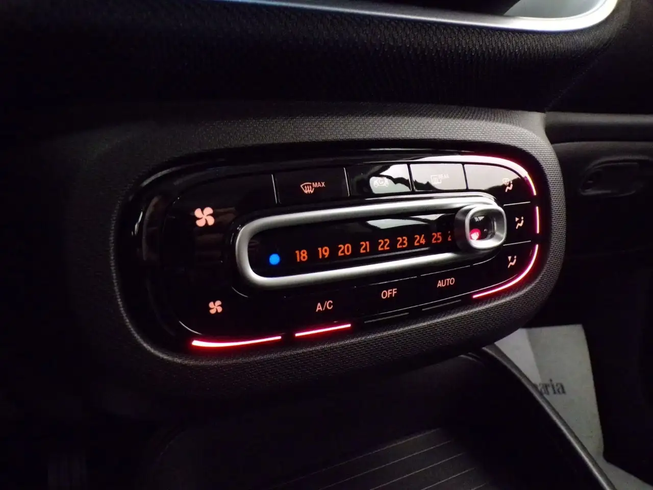 smart forTwo 2023 — фото 16