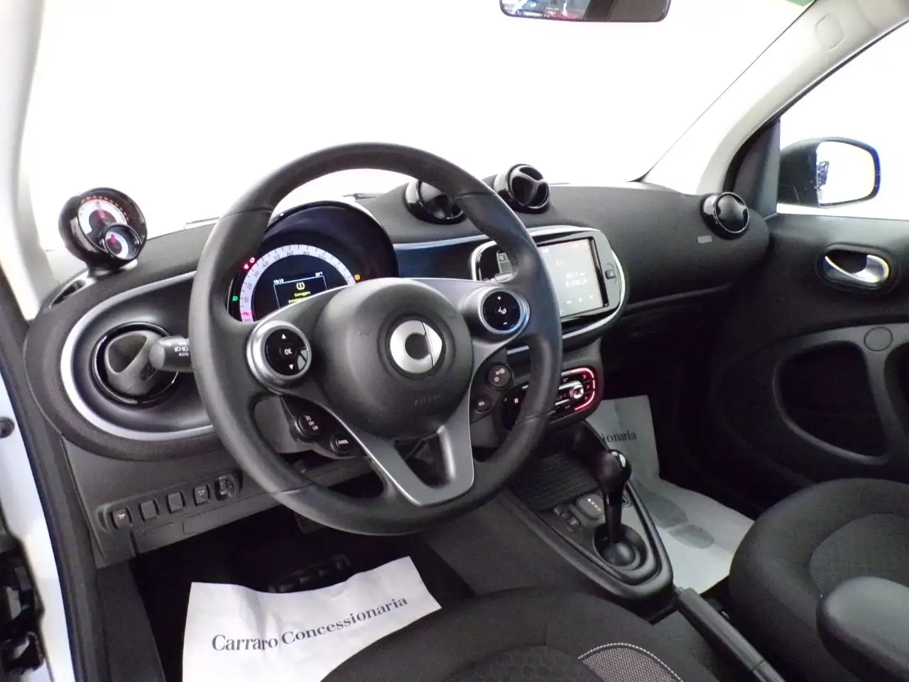 smart forTwo 2023 — фото 11