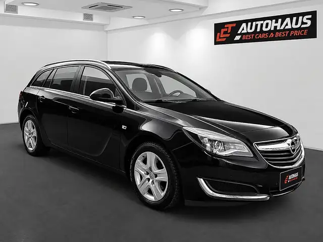 Opel Insignia view 4