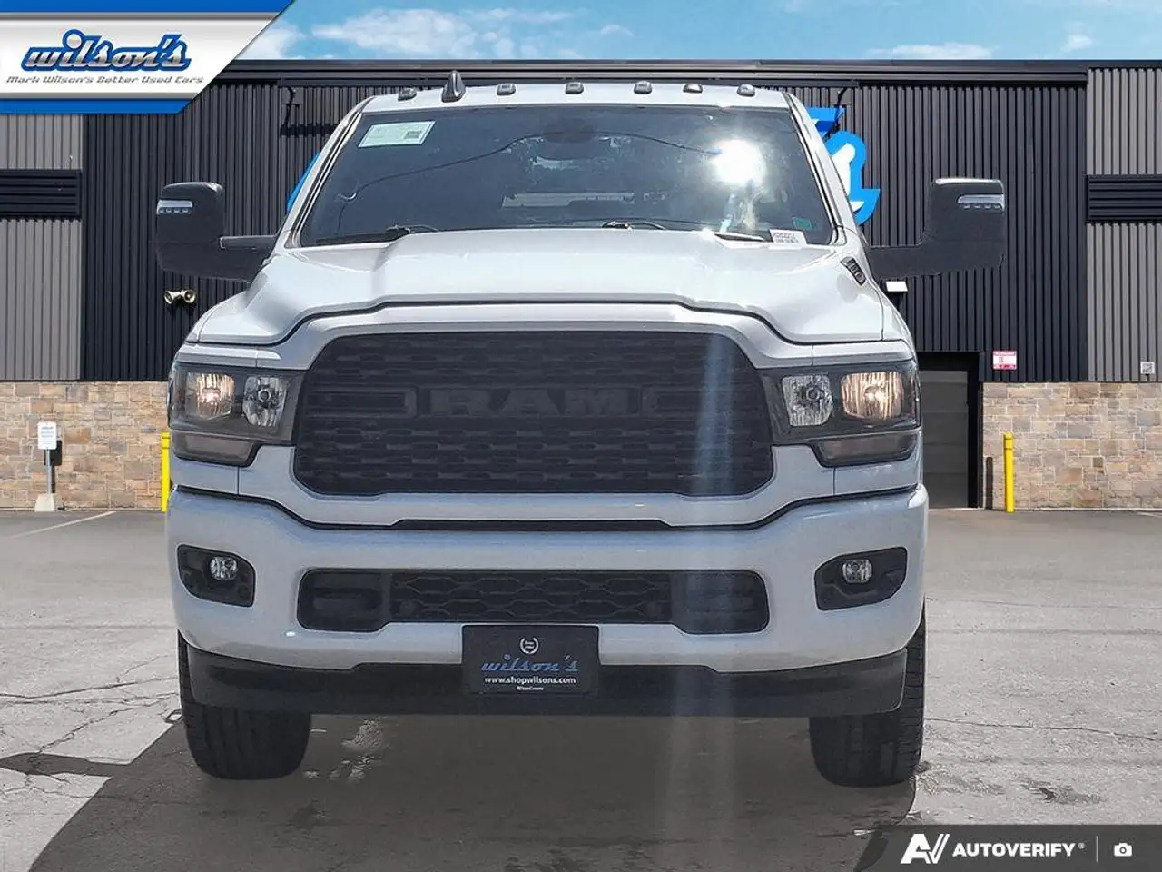 RAM 2500 снимка RAM 2500