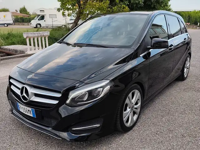 Mercedes-Benz B 180 B 180 d (cdi) Sport auto