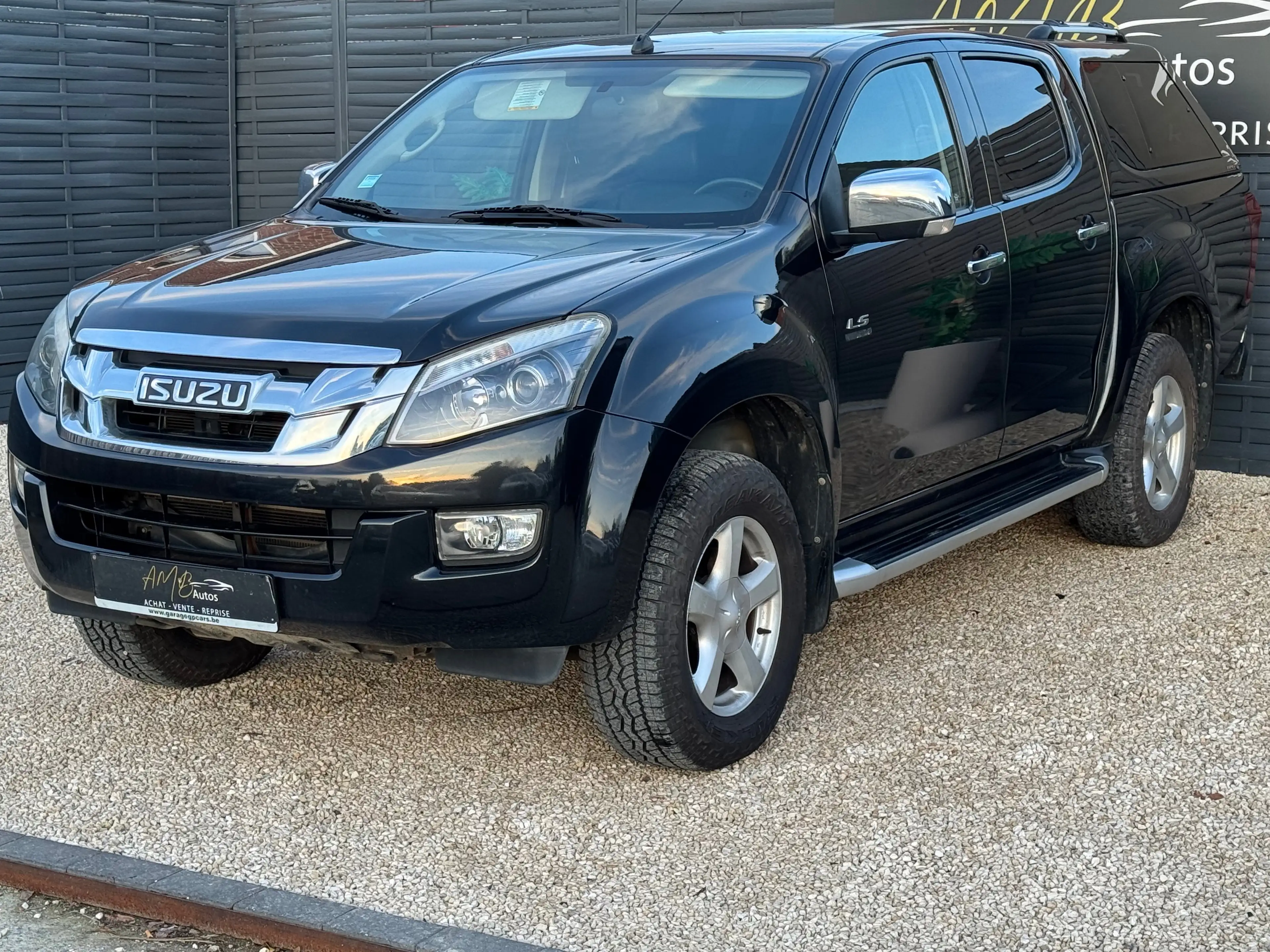 Isuzu D-Max D-Max 2.5 Turbo Di 4WD LSX Generation Hardtop — photo 2