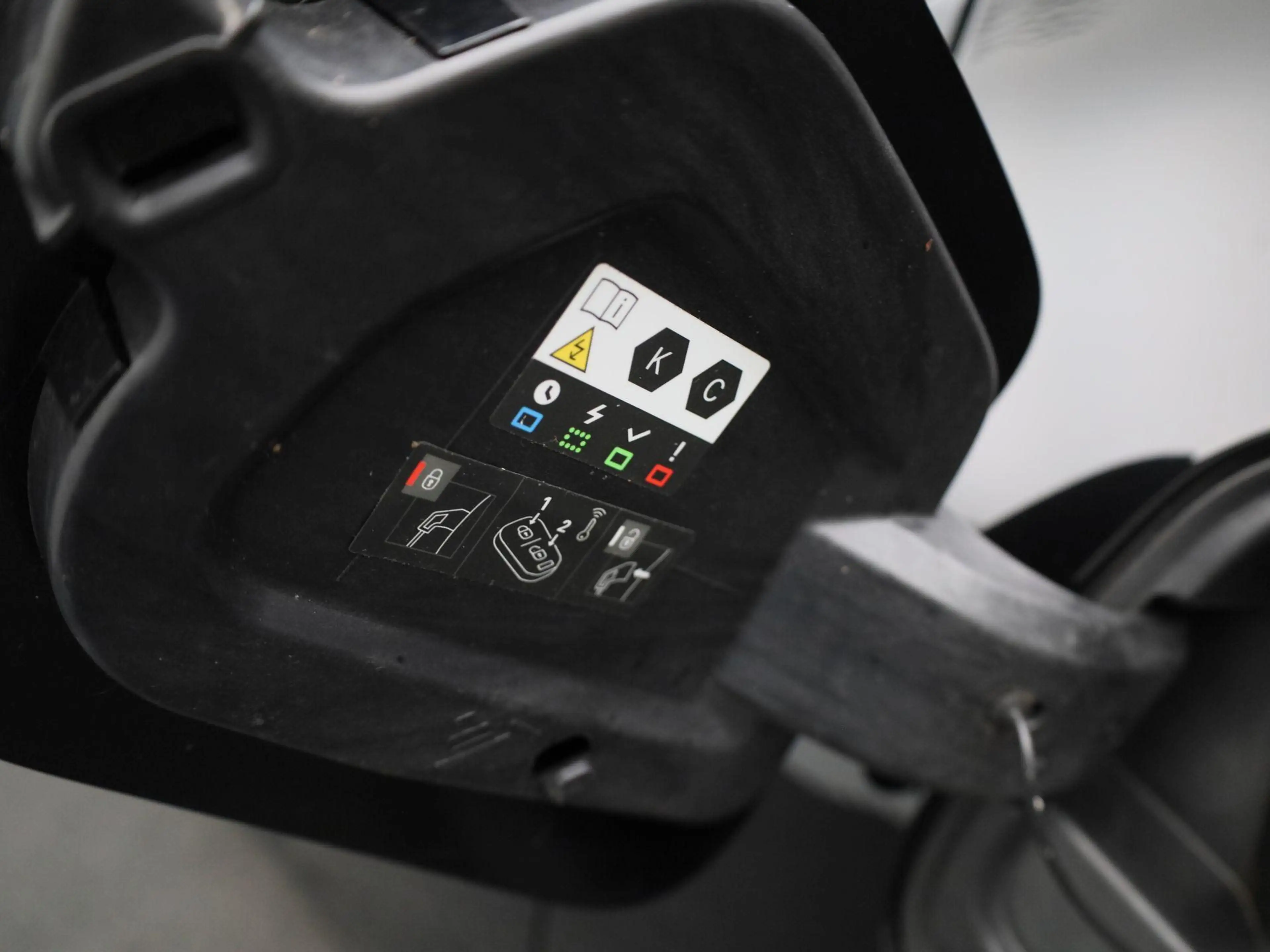 Opel Corsa-e Electric 50 kWh | APPLE CARPLAY - ANDROID AUTO | C — photo 14