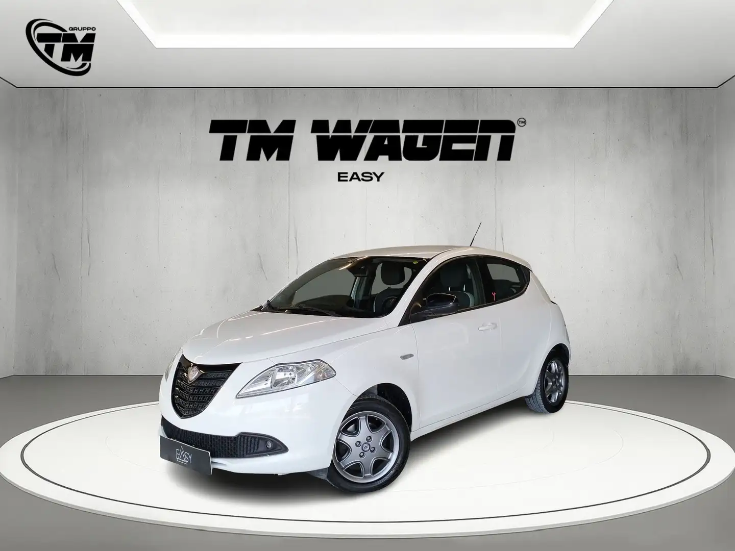 Lancia Ypsilon 2011 1.2 8v Elefantino s Bianco - 1