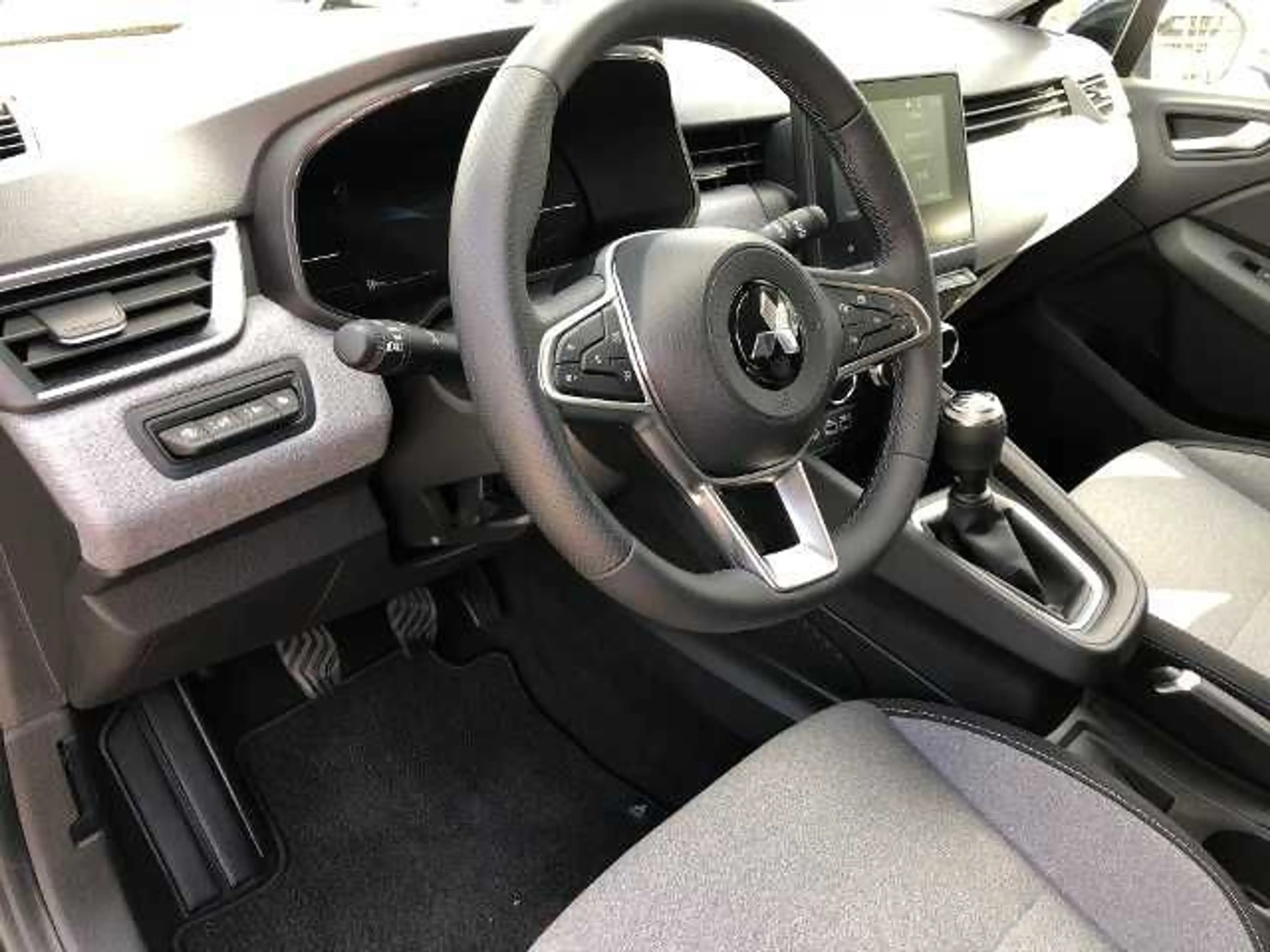 Mitsubishi Colt PLUS 1.0 Benziner 5-Gang — photo 12