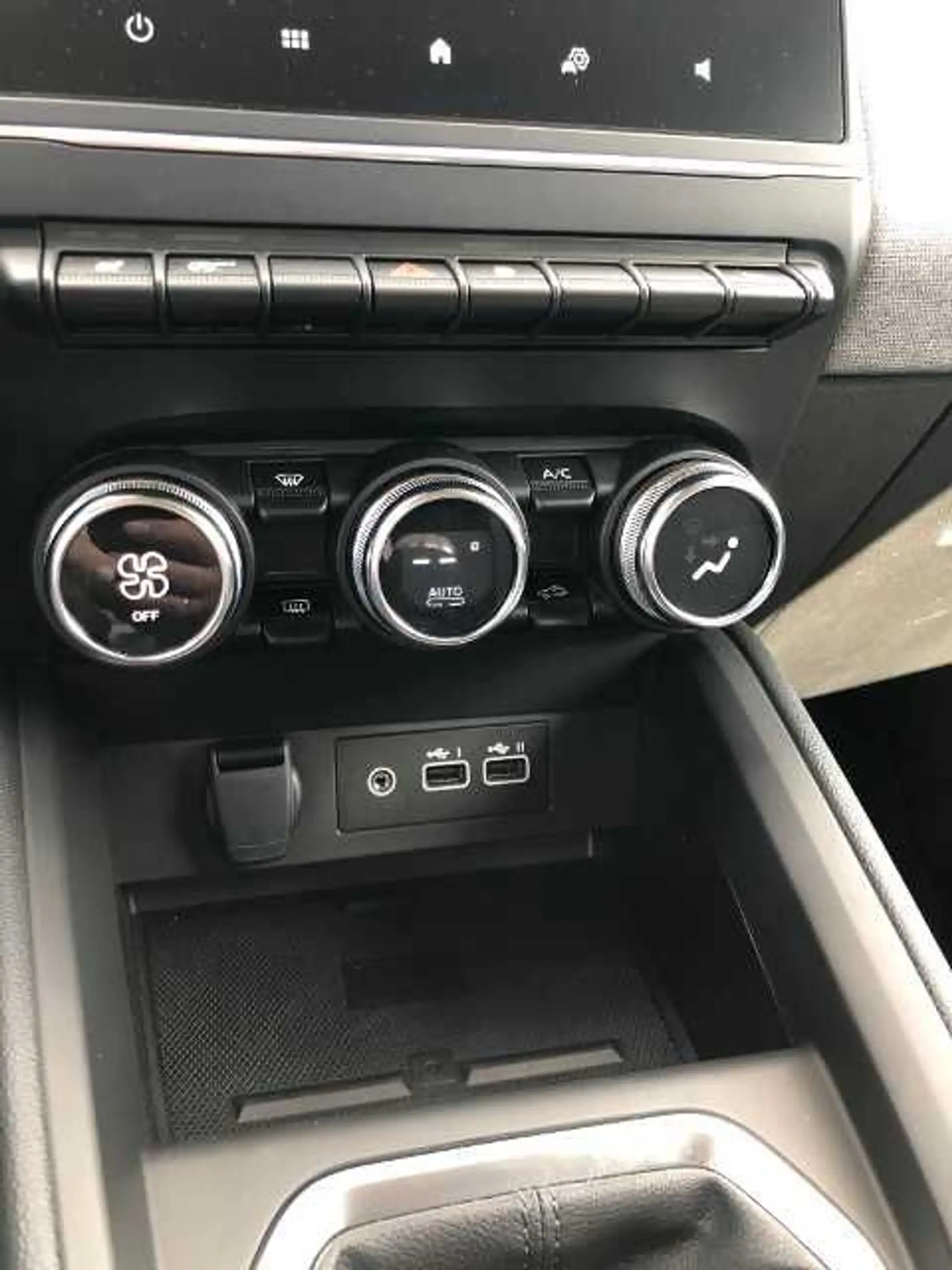 Mitsubishi Colt PLUS 1.0 Benziner 5-Gang — photo 15