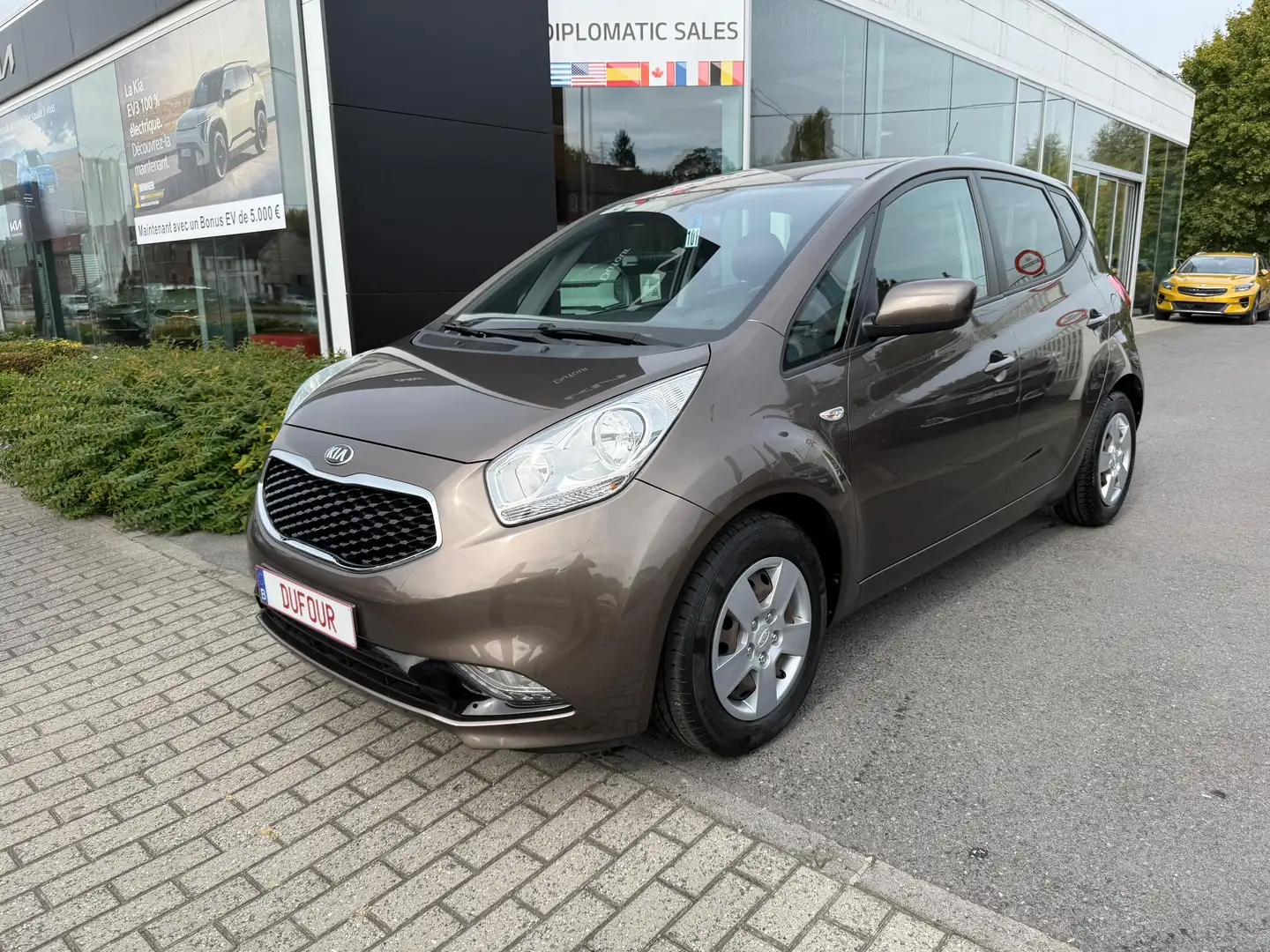 Kia Venga Wold edition 1.4 Marrón - 1