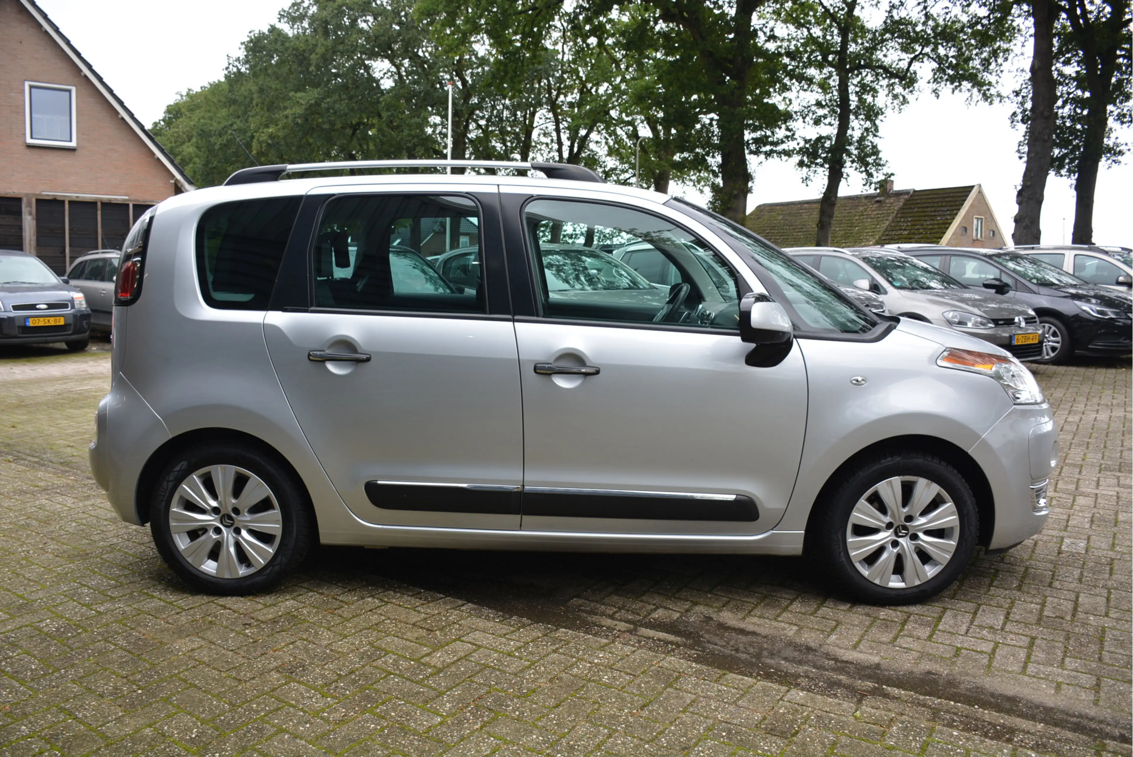 Citroen C3 Picasso 1.6 VTi Exclusive Automaat Trekhaak Clima — photo 10