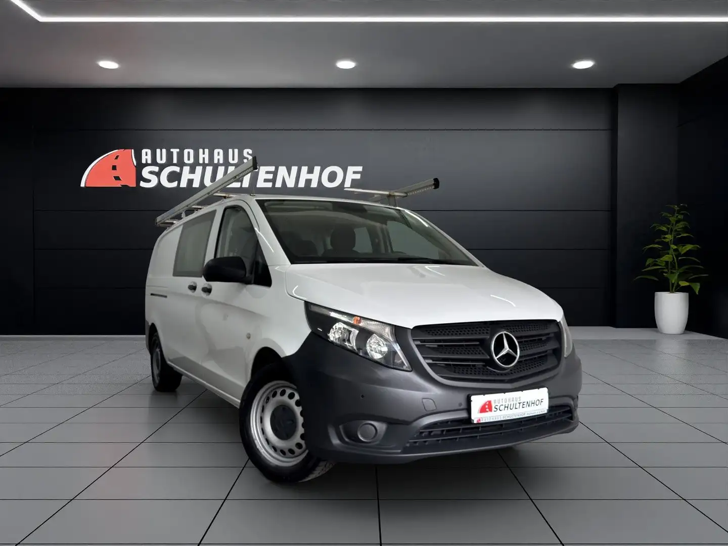 Mercedes-Benz Vito 116 4x4 extralang MIXTO 9G-TRONIC*StHz*SORT Weiß - 1