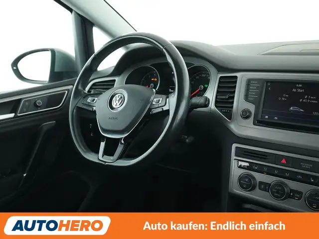 Volkswagen Golf Sportsvan view 13
