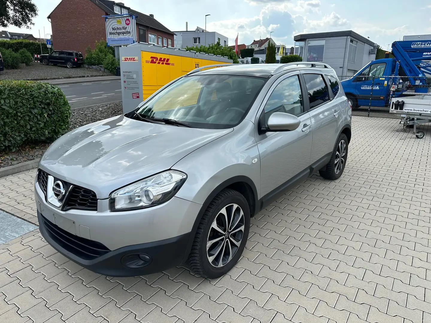 Nissan Qashqai+2 Visia  Navi Kamera Panorama 7 Sitze Argent - 1