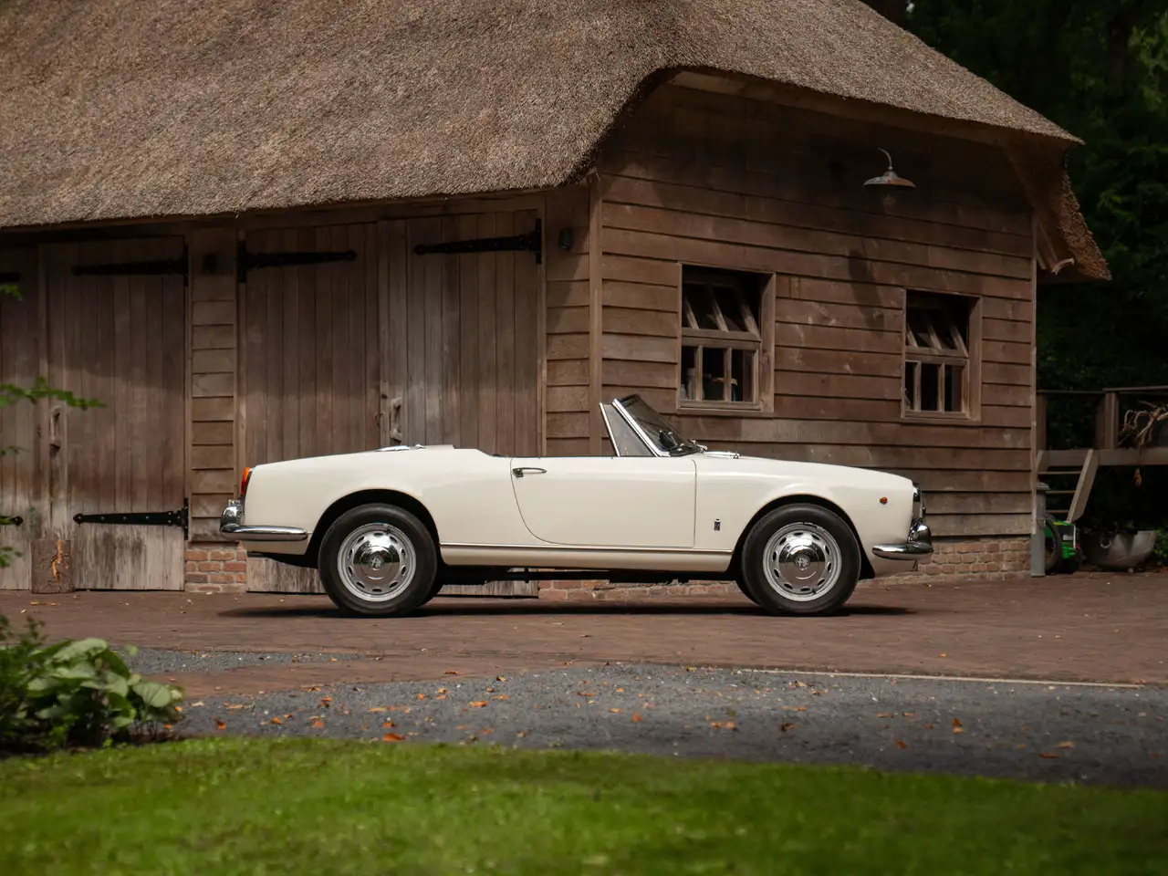 Alfa Romeo Giulia 1600 Spider | Origineel Nederlands, foto 1