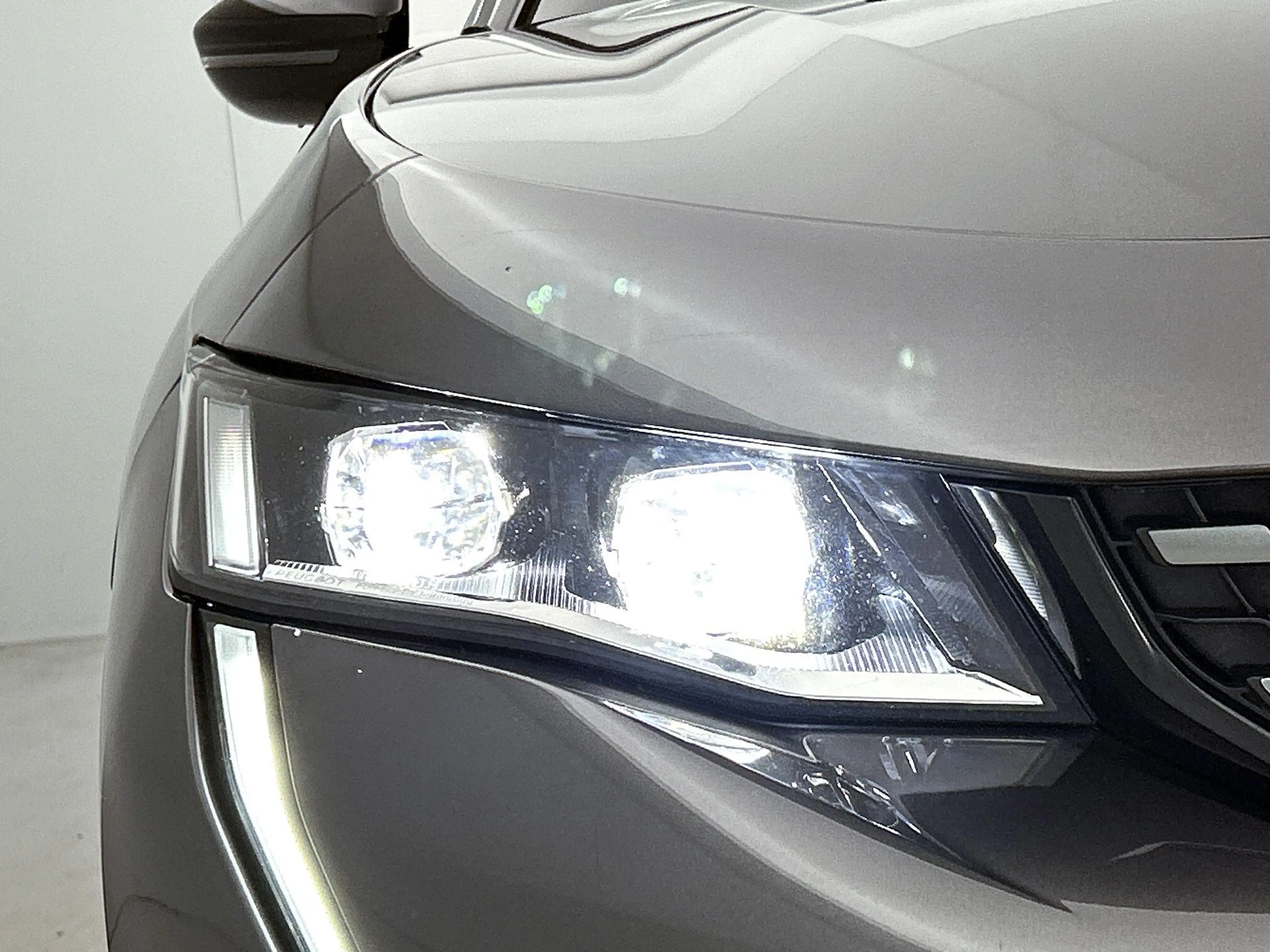 Peugeot 508 SW 1.5 BlueHDi 130 S&S EAT8 GT | Apple Carplay / A — photo 12